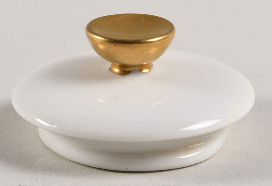 Elegance Lid for Coffee Pot by Syracuse-1