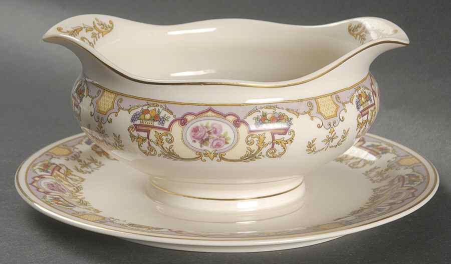 Fairburn Gravy Boat with Attached Underplate by Syracuse-1