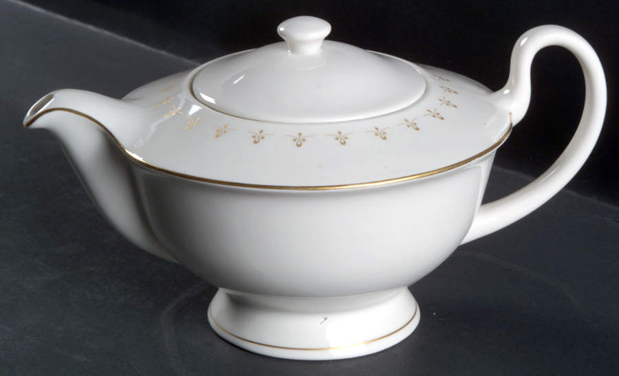 First Love Teapot & Lid by Syracuse-1