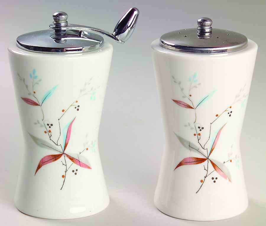Finesse Salt Mill & Pepper Mill Set by Syracuse-1