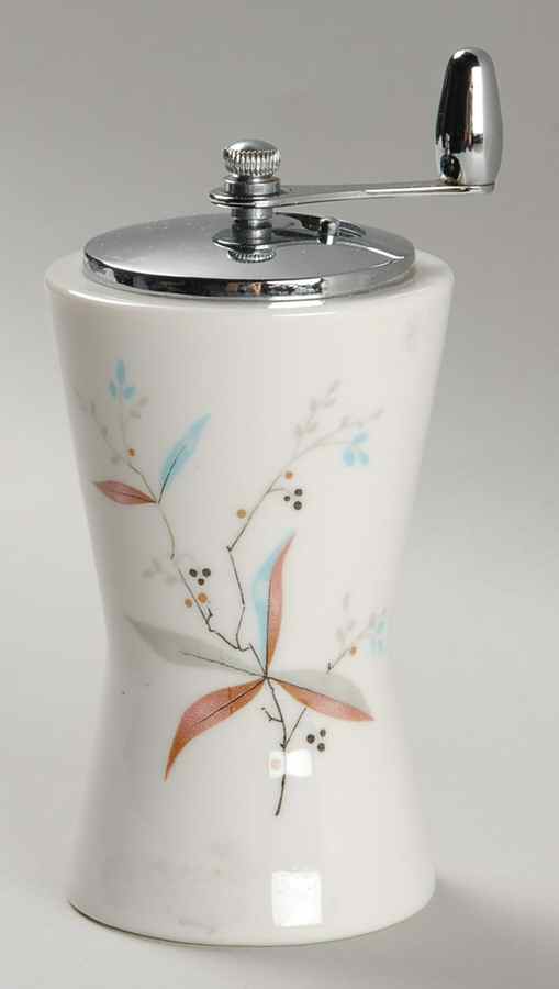 Finesse Pepper Mill by Syracuse-1
