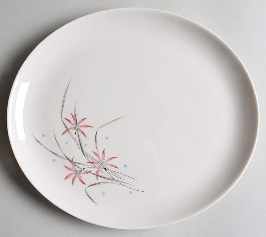 Flame Lily 12" Oval Serving Platter by Syracuse-1