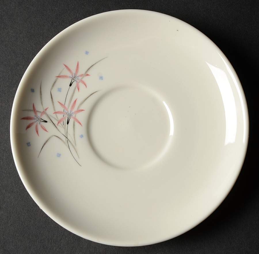 Flame Lily Saucer by Syracuse-1