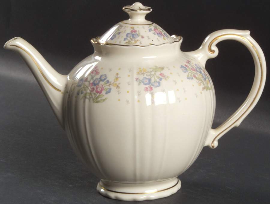 Forget Me Not Teapot & Lid by Syracuse-1