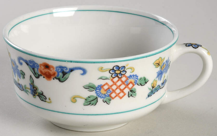 Fusan Oversized Cup by Syracuse-1