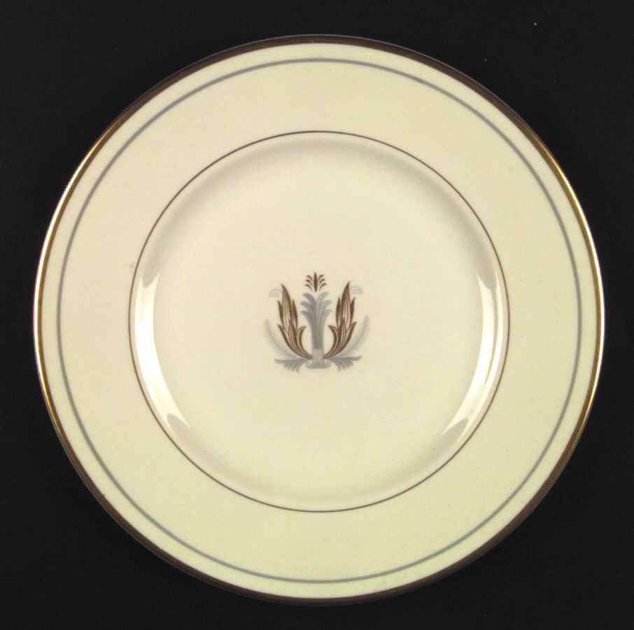 Governor Clinton Dinner Plate by Syracuse-1