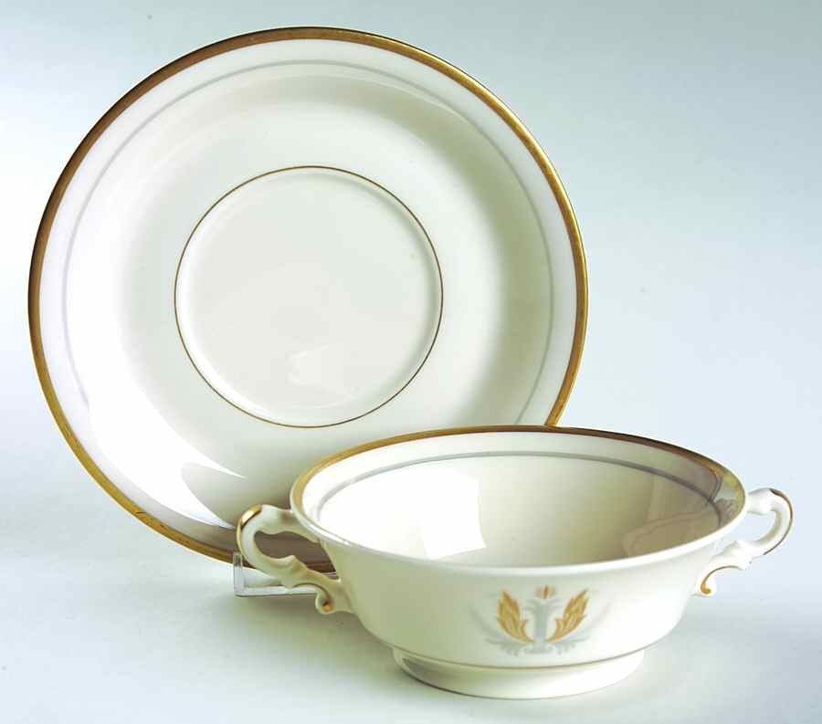 Governor Clinton Footed Cream Soup Bowl & Saucer Set by Syracuse-1