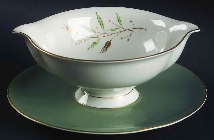 Grandeur (Gold Trim) Round Gravy Boat/Attached Underplate by Syracuse-1