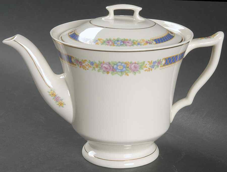 Haddon Teapot & Lid by Syracuse-1