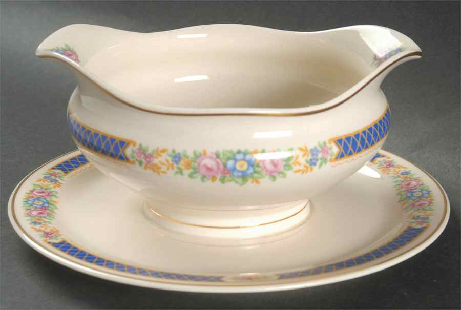 Haddon Gravy Boat with Attached Underplate by Syracuse-1