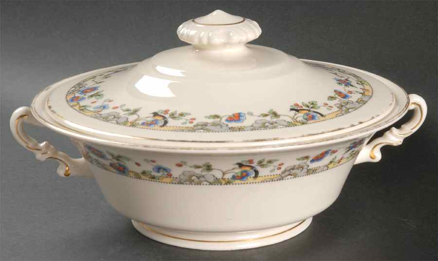 Hampton Round Covered Vegetable by Syracuse-1