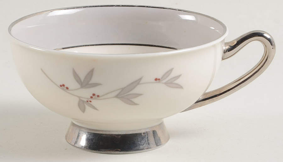 Harmony Footed Cup by Syracuse-1