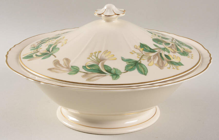 Honeysuckle Round Covered Vegetable by Syracuse-1