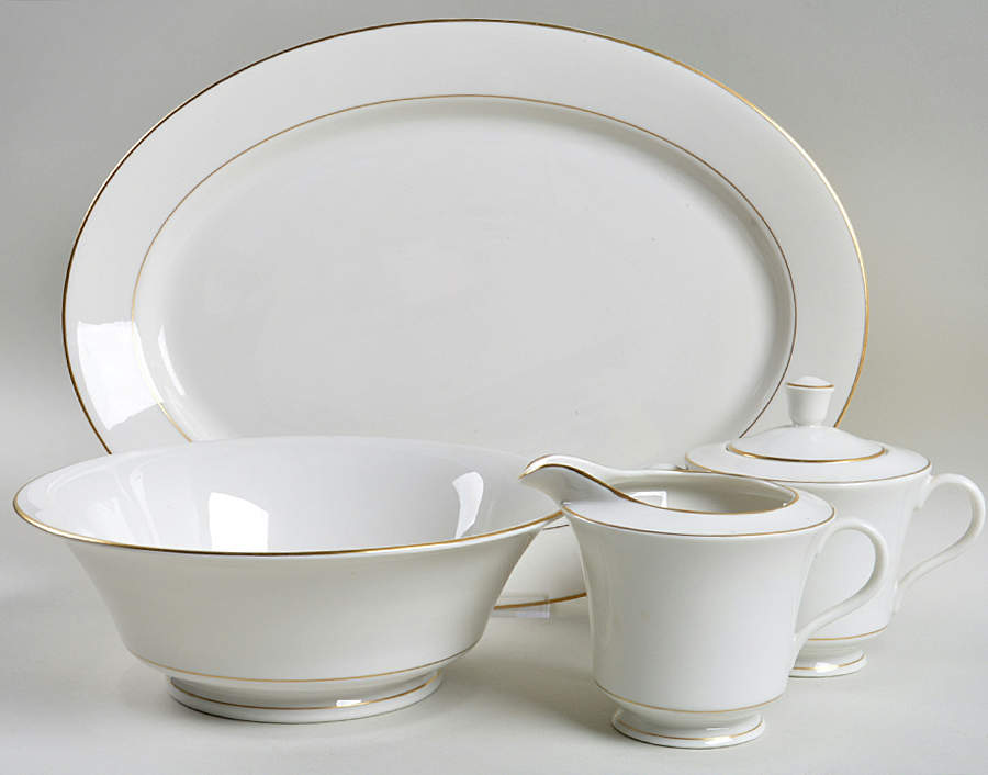 Jamestown 5 Piece Hostess Set by Syracuse-1