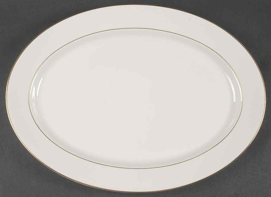 Jamestown 14" Oval Serving Platter by Syracuse-1