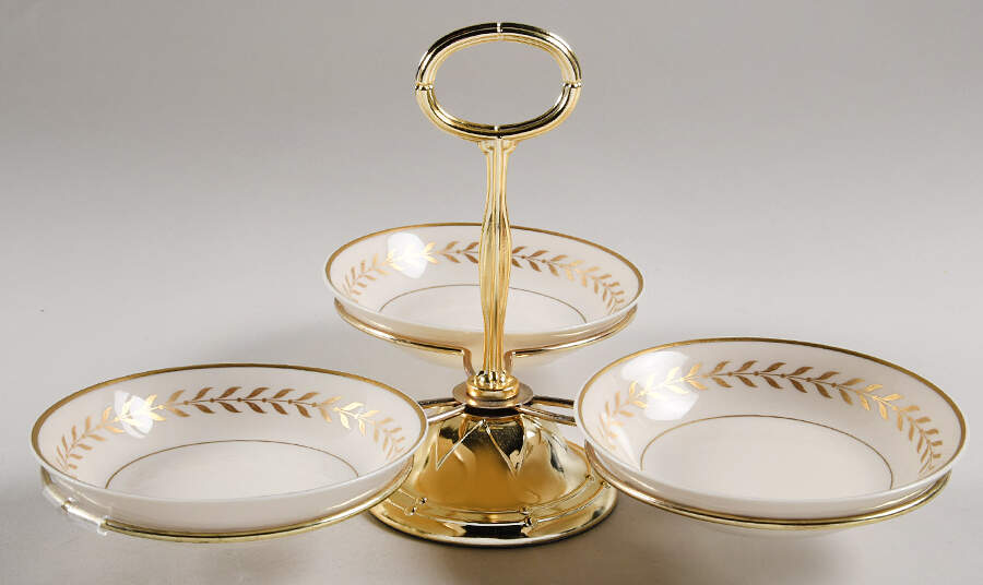 Jefferson 7" x 12" 3-Part Relish & Metal Stand (FR) HC by Syracuse-1
