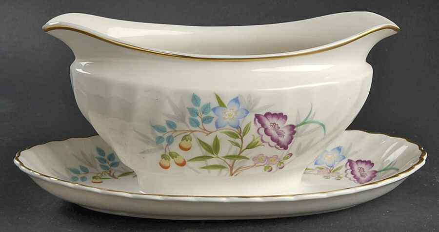 Jewel Tree Gravy Boat with Attached Underplate by Syracuse-1
