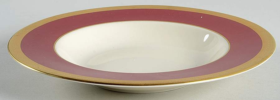 King Arthur Rim Soup Bowl by Syracuse-1