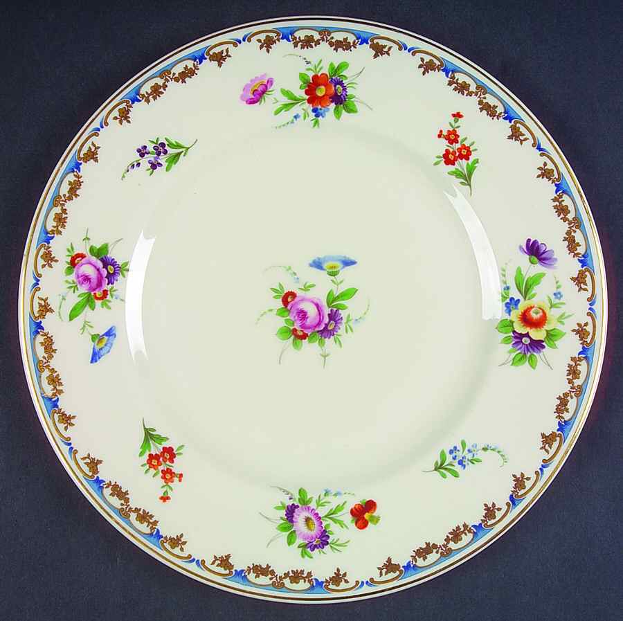 Lady Louise Large Dinner Plate by Syracuse-1