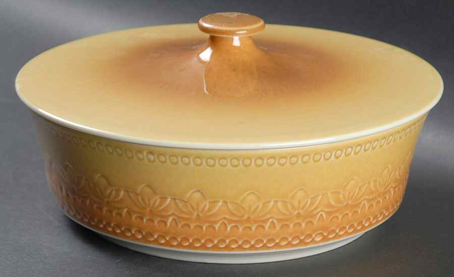 Largo 1.5 Qt Round Covered Casserole by Syracuse-1