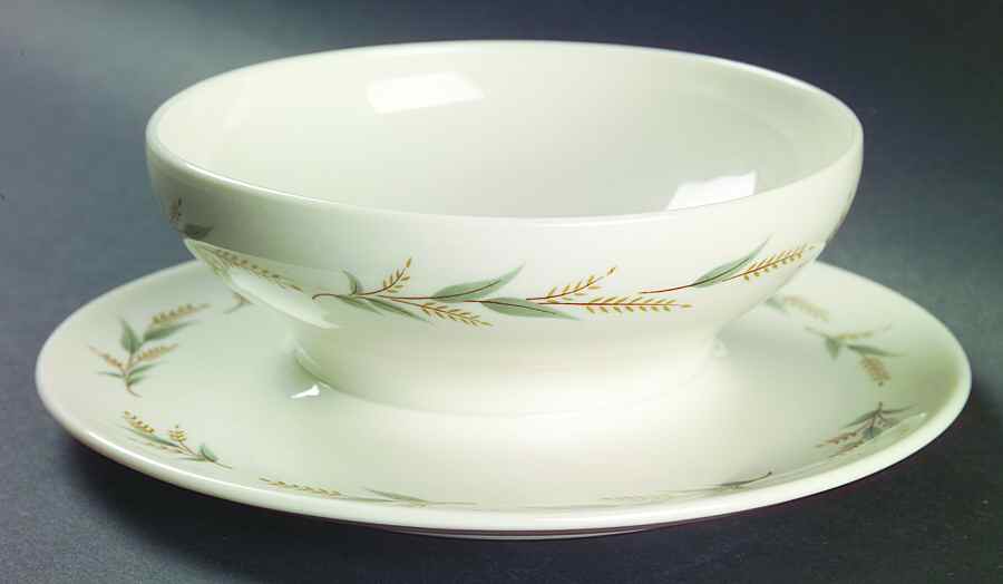 Lynnfield Gravy Boat with Attached Underplate by Syracuse-1