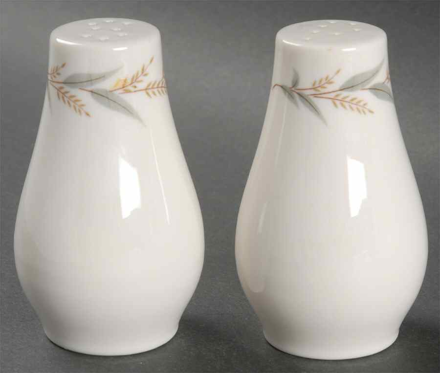 Lynnfield Salt & Pepper Set by Syracuse-1