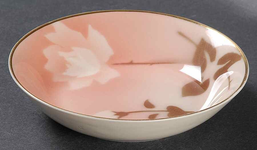 Madam Butterfly Fruit/Dessert (Sauce) Bowl by Syracuse-1
