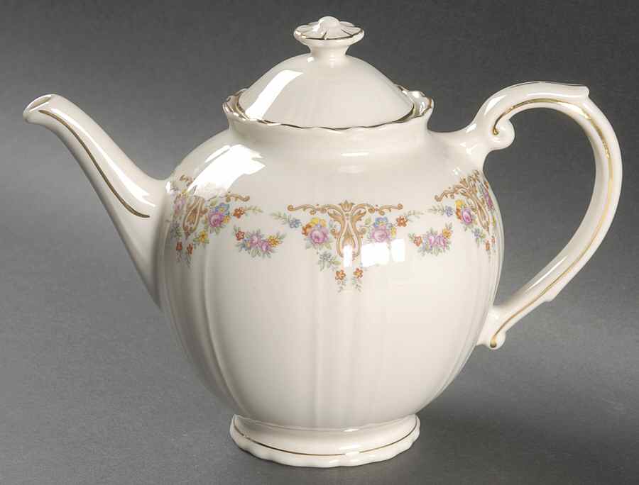 Marietta Teapot & Lid by Syracuse-1
