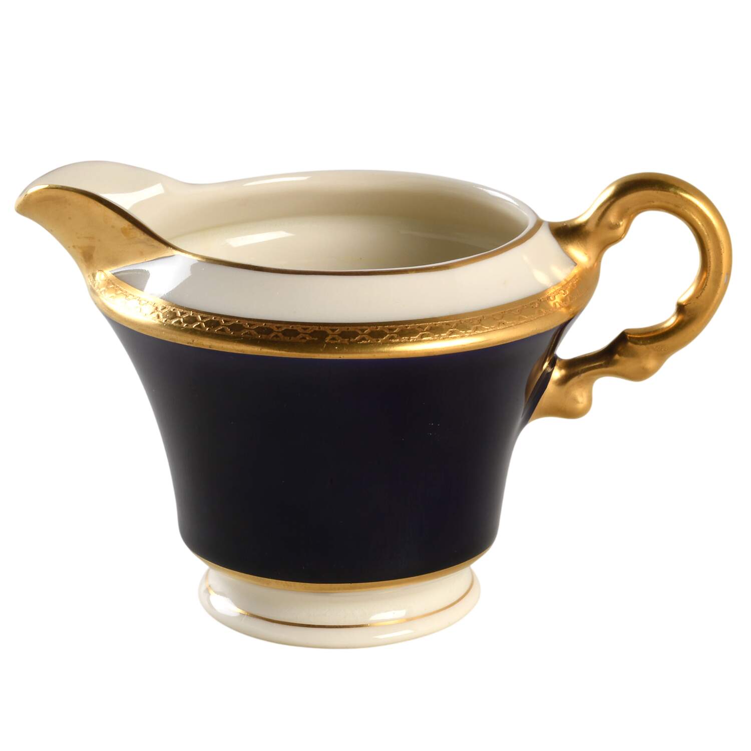 Marchioness Creamer by Syracuse-1