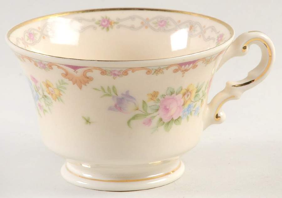 Marlene Footed Cup by Syracuse-1
