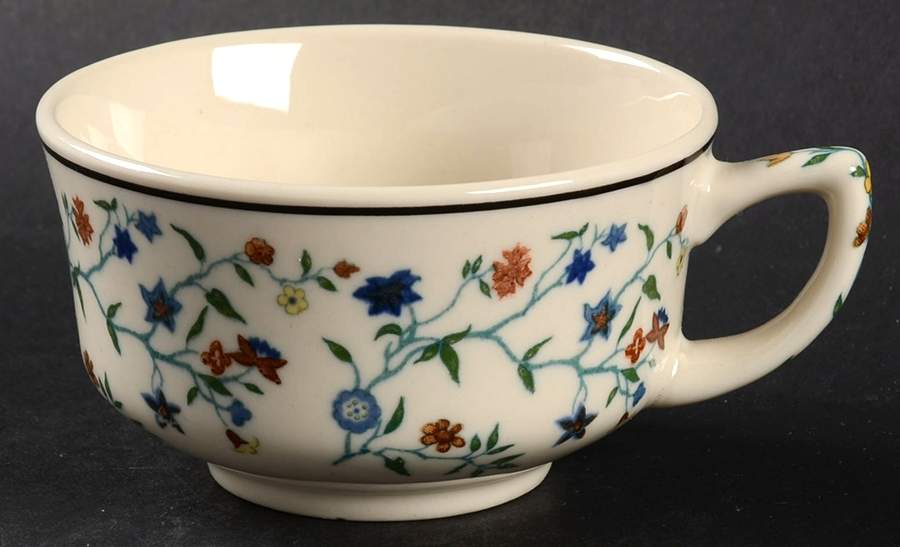 Maytime Flat Cup by Syracuse-1