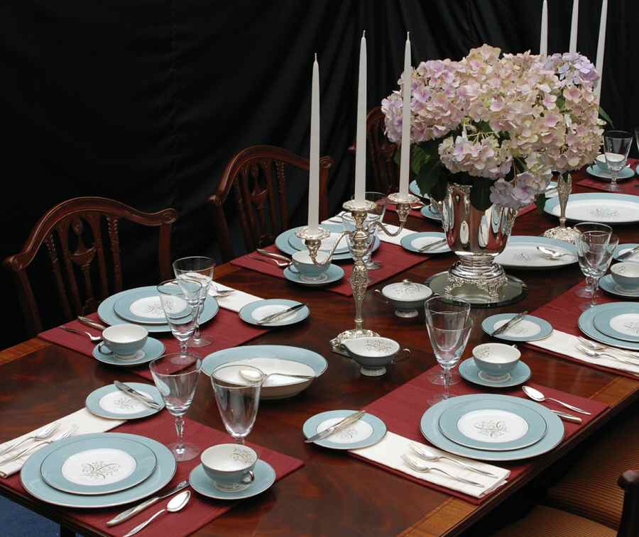 Meadow Breeze 46  Piece Estate Set by Syracuse-1