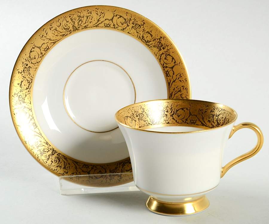 Medici Footed Demitasse Cup & Saucer Set by Syracuse-1