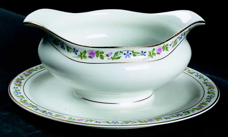 Melrose Round Gravy Boat/Attached Underplate by Syracuse-1