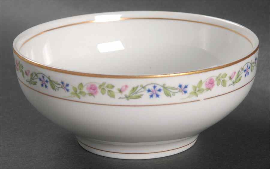Melrose Cranberry Bowl by Syracuse-1