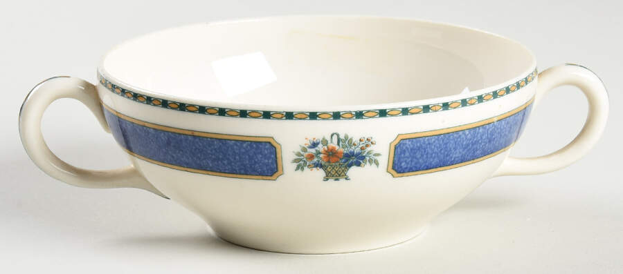 Meridale (Ivory Background) Flat Cream Soup Bowl by Syracuse-1