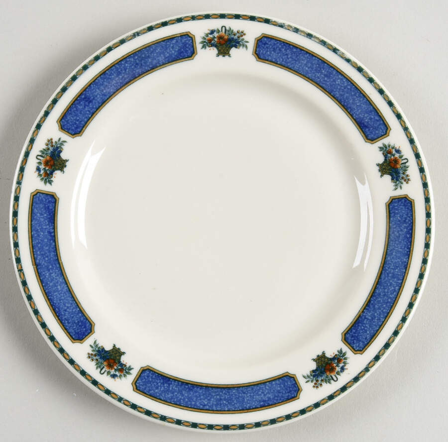 Meridale (Ivory Background) Bread & Butter Plate by Syracuse-1