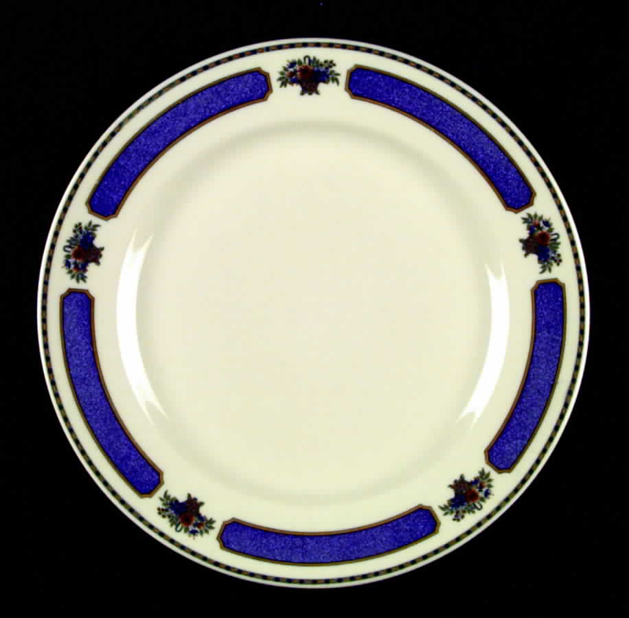 Meridale (Ivory Background) Dinner Plate by Syracuse-1