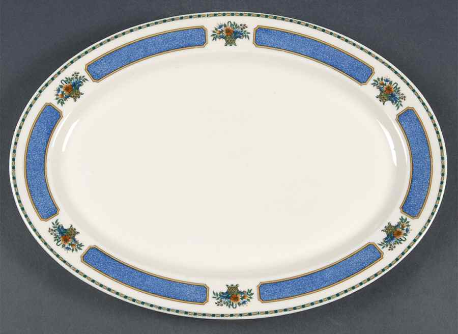 Meridale (Ivory Background) 12" Oval Serving Platter by Syracuse-1