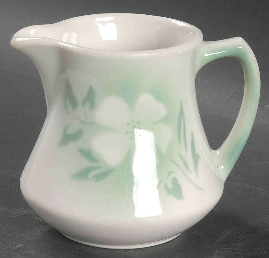 Millbrook Creamer by Syracuse-1