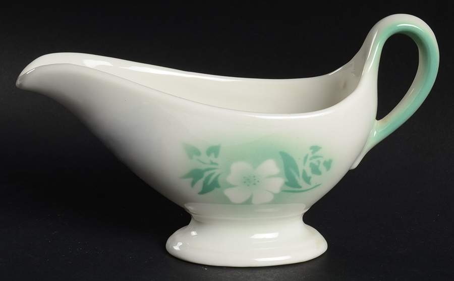 Millbrook Gravy Boat by Syracuse-1