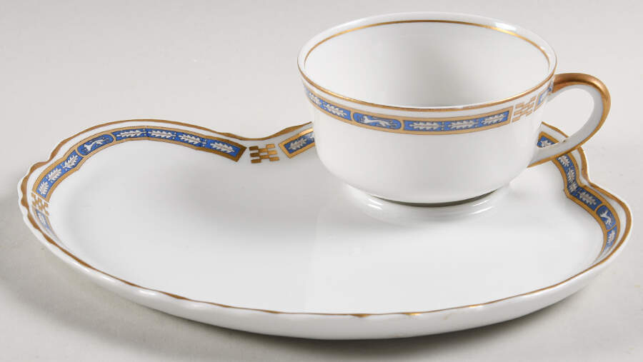 Mistic Blue Snack Plate & Reg Fl Cup by Syracuse-1