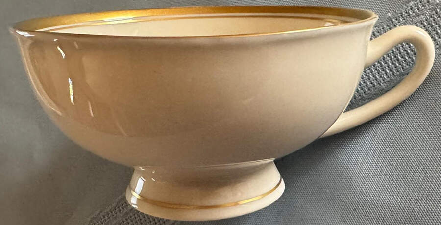 Monticello Footed Cup by Syracuse-1