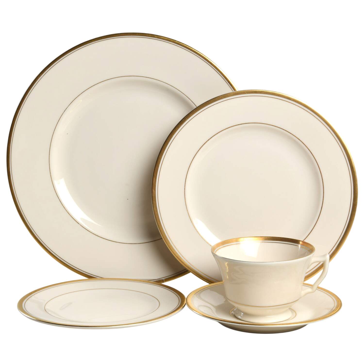 Monticello 40 Piece Estate Set by Syracuse-1