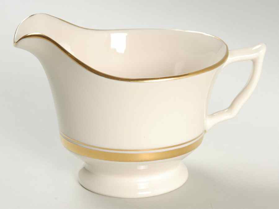 Monticello Creamer by Syracuse-1