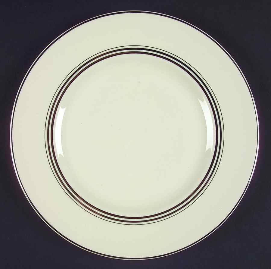 Nimbus Platinum Large Dinner Plate by Syracuse-1