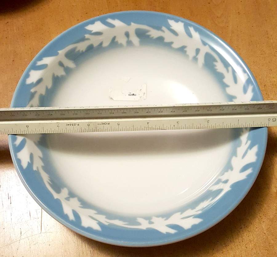 Oakleigh-Blue (Smooth) 8" Round Vegetable Bowl by Syracuse-1