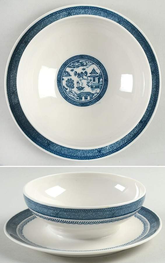 Old Cathay Gravy Boat with Attached Underplate by Syracuse-1