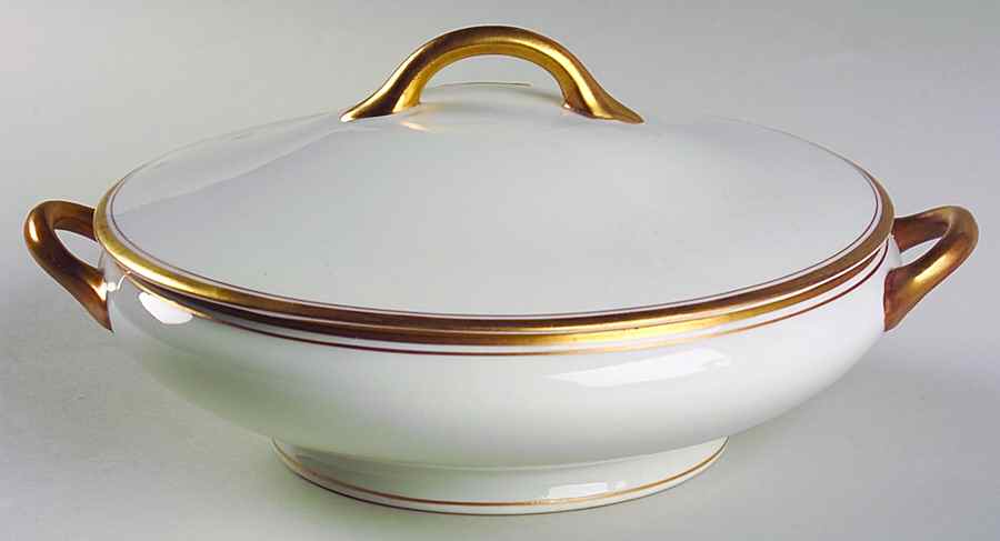 Old Colony Round Covered Vegetable by Syracuse-1