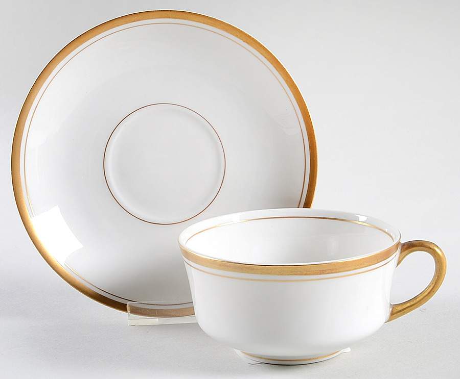 Old Colony Flat Cup & Saucer Set by Syracuse-1
